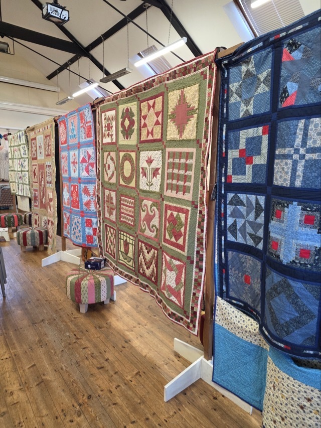 Quilts and Tuffets 3